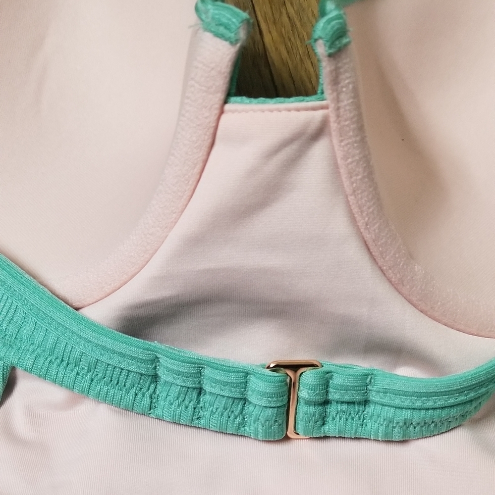 Shade & Shore Mint Green Swimsuit - Picture 6 of 9